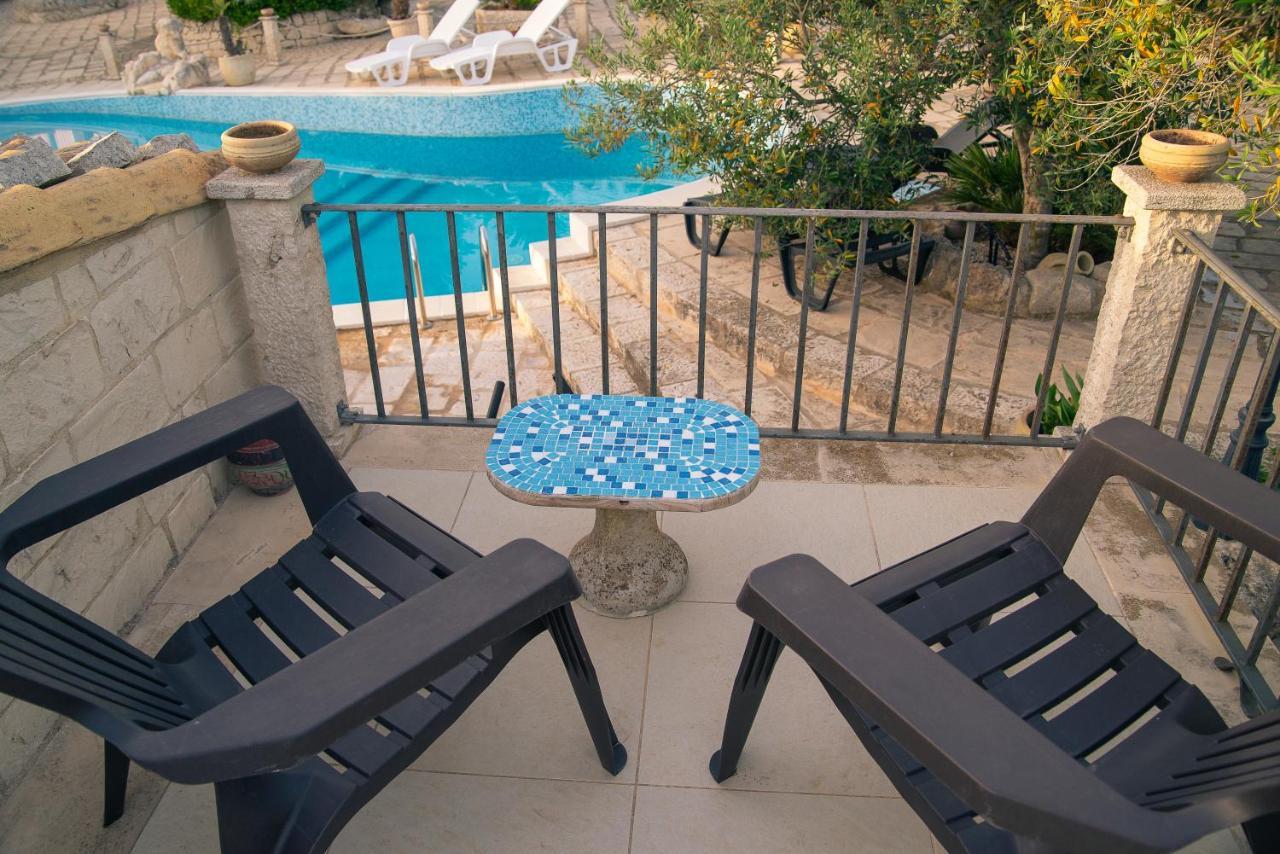 Dependance In Villa Con Piscina Ragusa Exterior photo